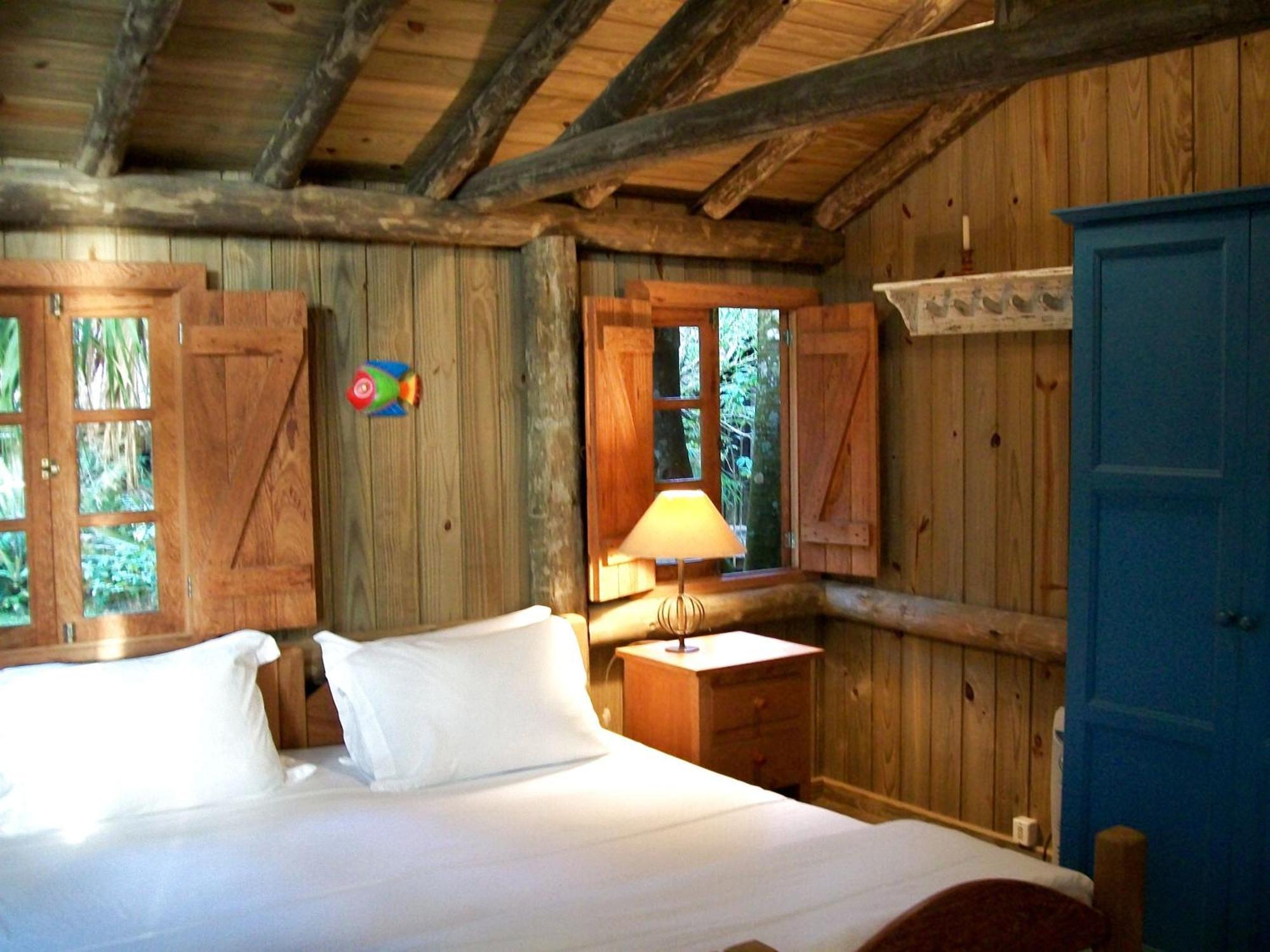 Regina Guest House Прая-ду-Роса Екстер'єр фото